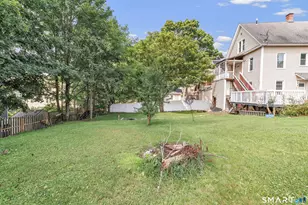 17 Sarsfield St, Waterbury, CT 06704 - Photo 34