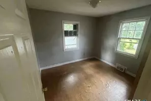 61 Stanley St, East Hartford, CT 06108 - Photo 8