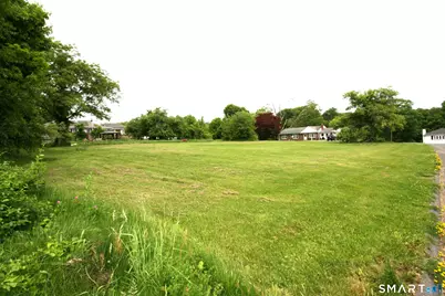 Claudia Lane, Wolcott, CT 06716 - Photo 2