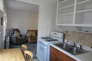 84 Canaan Ct, Stratford, CT 06614 - Photo 8