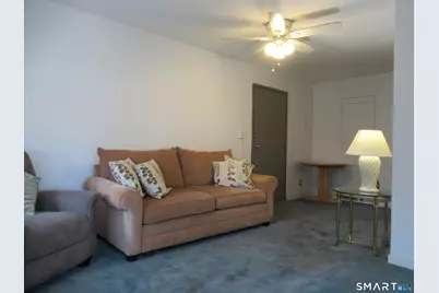 84 Canaan Court Bld. #84, Apt.#28, Stratford, CT 06614 - Photo 4