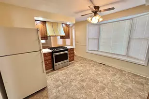 697 Washington Ave, West Haven, CT 06516 - Photo 8
