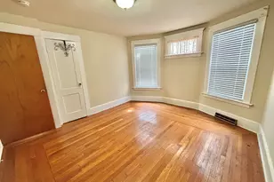 697 Washington Ave, West Haven, CT 06516 - Photo 16
