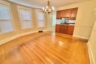 697 Washington Ave, West Haven, CT 06516 - Photo 10