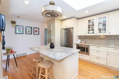 8 Glen Circle, North Branford, CT 06471 - Photo 8