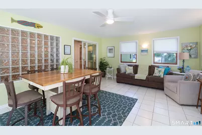 8 Glen Circle, North Branford, CT 06471 - Photo 12