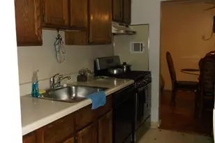 281 Gardner Ave, New London, CT 06320 - Photo 10