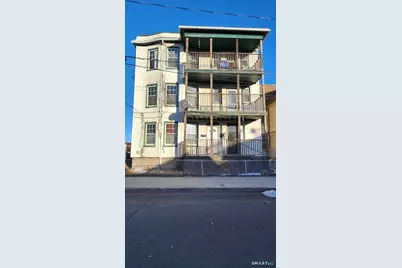 266 Brooks Street #2nd Fl., Bridgeport, CT 06608 - Photo 2