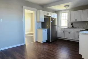 266 Brooks St, Bridgeport, CT 06608 - Photo 14