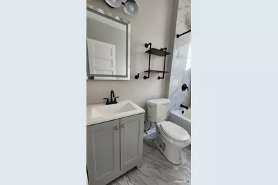 266 Brooks Street #2nd Fl., Bridgeport, CT 06608 - Photo 8