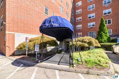 27 Northill Street #6R, Stamford, CT 06907 - Photo 1