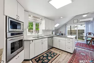 63 Glenbrook Rd, West Hartford, CT 06107 - Photo 12