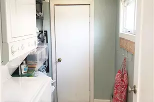 927 E Broadway, Milford, CT 06460 - Photo 14