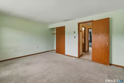 1081 New Haven Road #12D, Naugatuck, CT 06770 - Photo 18