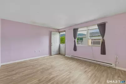 1081 New Haven Road #12D, Naugatuck, CT 06770 - Photo 14