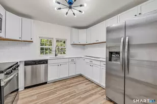 49 Old Middle Rd, Brookfield, CT 06804 - Photo 6