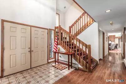 4 Deerfield Road, Brookfield, CT 06804 - Photo 2