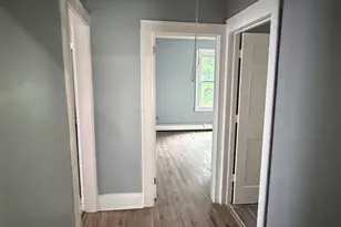 140 Enfield St, Hartford, CT 06112 - Photo 14