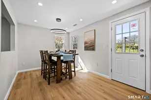 354 Vernon St, Manchester, CT 06042 - Photo 6