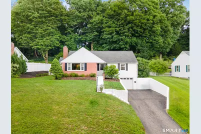 13 Edwards Road, Portland, CT 06480 - Photo 1
