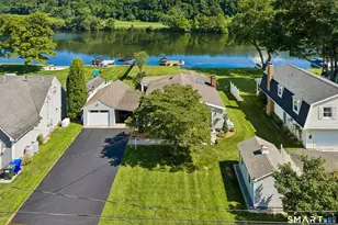 52 Housatonic Dr, Newtown, CT 06482 - Photo 1