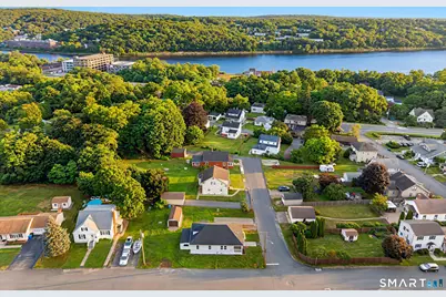 21 Edward Avenue, Norwich, CT 06360 - Photo 30
