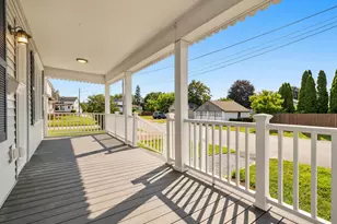 21 Edward Ave, Norwich, CT 06360 - Photo 6