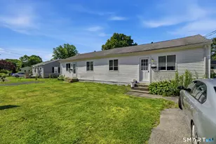 8 Midway Oval, Groton, CT 06340 - Photo 2