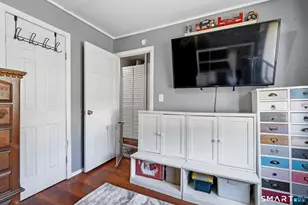 8 Midway Oval, Groton, CT 06340 - Photo 16