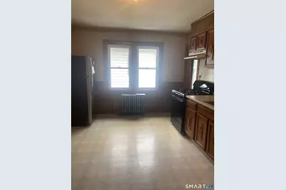 226-228 Seymour Avenue #2ND FLOOR, Derby, CT 06418 - Photo 20