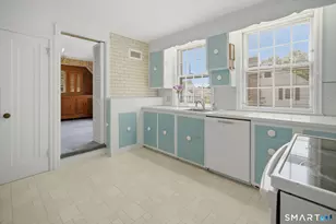 199 Westland Ave, West Hartford, CT 06107 - Photo 16