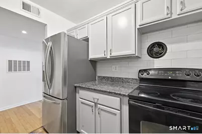 45 Park Place #209, New Britain, CT 06052 - Photo 8