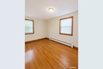 359-363 Brook Street #363, Bristol, CT 06010 - Photo 10
