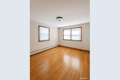 359-363 Brook Street #363, Bristol, CT 06010 - Photo 8