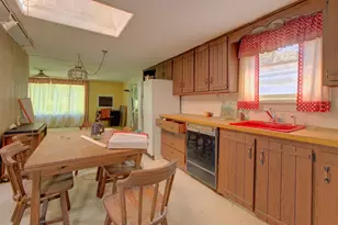 16 Breaults Ln, Thompson, CT 06277 - Photo 4