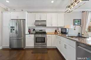 91 W Broad St, Stamford, CT 06902 - Photo 12