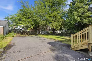 170 Campfield Ave, Hartford, CT 06114 - Photo 32