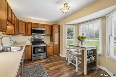 130 Deer Hill Avenue #11, Danbury, CT 06810 - Photo 4