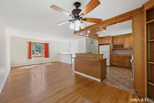 288 Knob Hill Rd, Meriden, CT 06451 - Photo 10