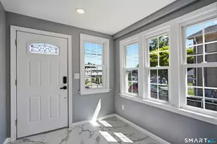 227 Sylvan St, Bridgeport, CT 06606 - Photo 12