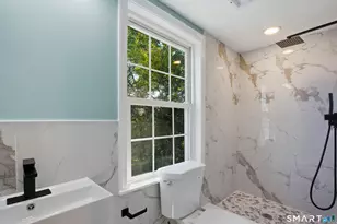 227 Sylvan St, Bridgeport, CT 06606 - Photo 18