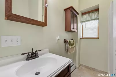 23 Oregon Avenue, East Haven, CT 06512 - Photo 20