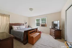 244 Middle River Rd, Danbury, CT 06811 - Photo 12