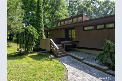 15 Brookridge Drive, Avon, CT 06001 - Photo 1