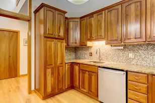15 Brookridge Dr, Avon, CT 06001 - Photo 12