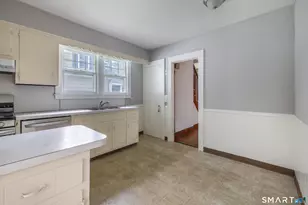 9 George St, Trumbull, CT 06611 - Photo 12