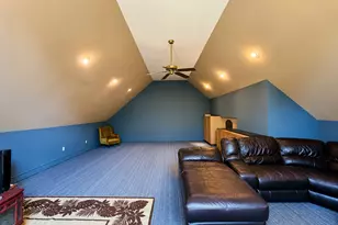 389 Tepi Dr, Southbury, CT 06488 - Photo 18