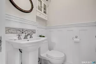 126 Main St N, Woodbury, CT 06798 - Photo 14