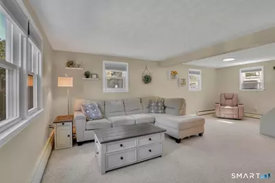 1 Lois Lane, Enfield, CT 06082 - Photo 4