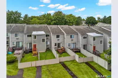 50 Essex Court, Meriden, CT 06450 - Photo 6